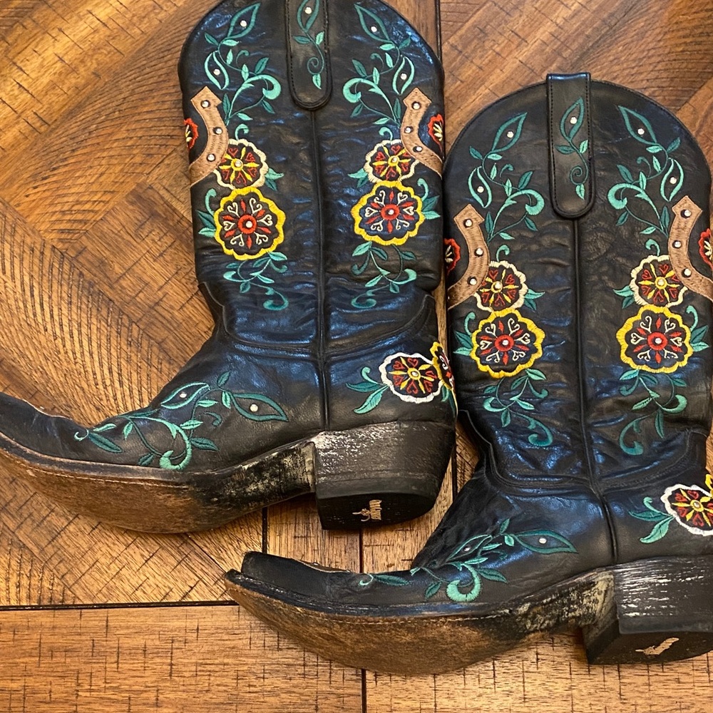 Old Gringo Black and Multicolor Embroidered Heeled Boots - Picture 2 of 5